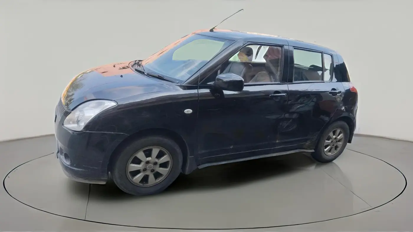 2007 Maruti Swift ZXI 1.3, Petrol, Manual, 2,03,579 km, exterior