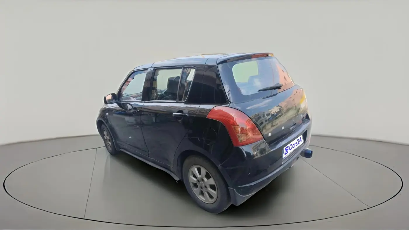 2007 Maruti Swift ZXI 1.3, Petrol, Manual, 2,03,579 km, exterior
