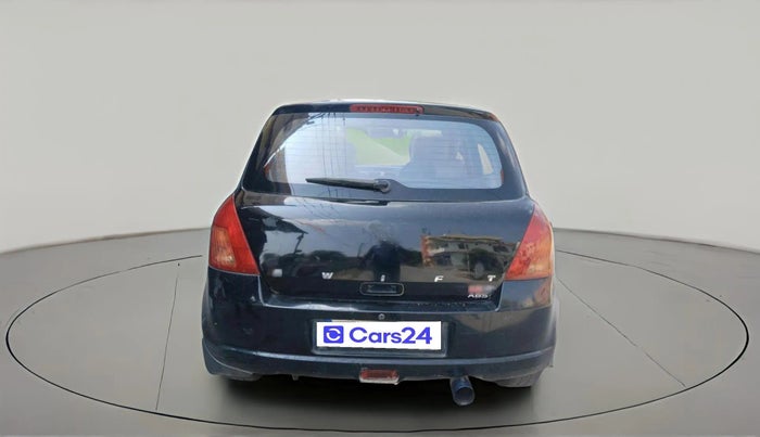 2007 Maruti Swift ZXI 1.3, Petrol, Manual, 2,03,579 km, exterior