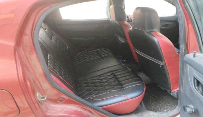 2016 Renault Kwid RXT 0.8, Petrol, Manual, 91,386 km, interior