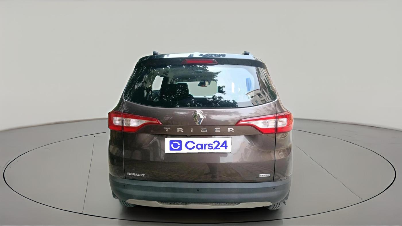 2022 Renault TRIBER RXT AMT, Petrol, Automatic, 18,150 km, exterior