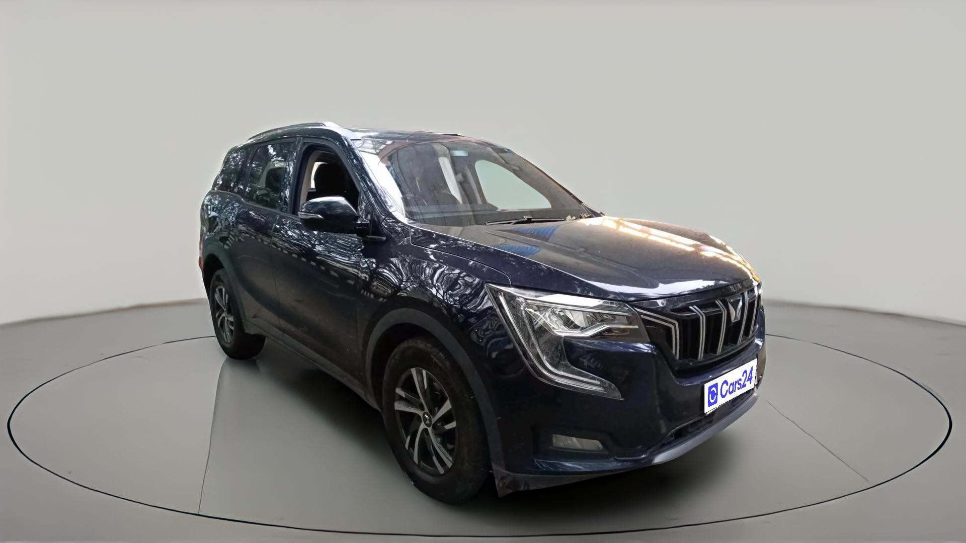 2023 Mahindra XUV700 AX 5 D MT 5 STR