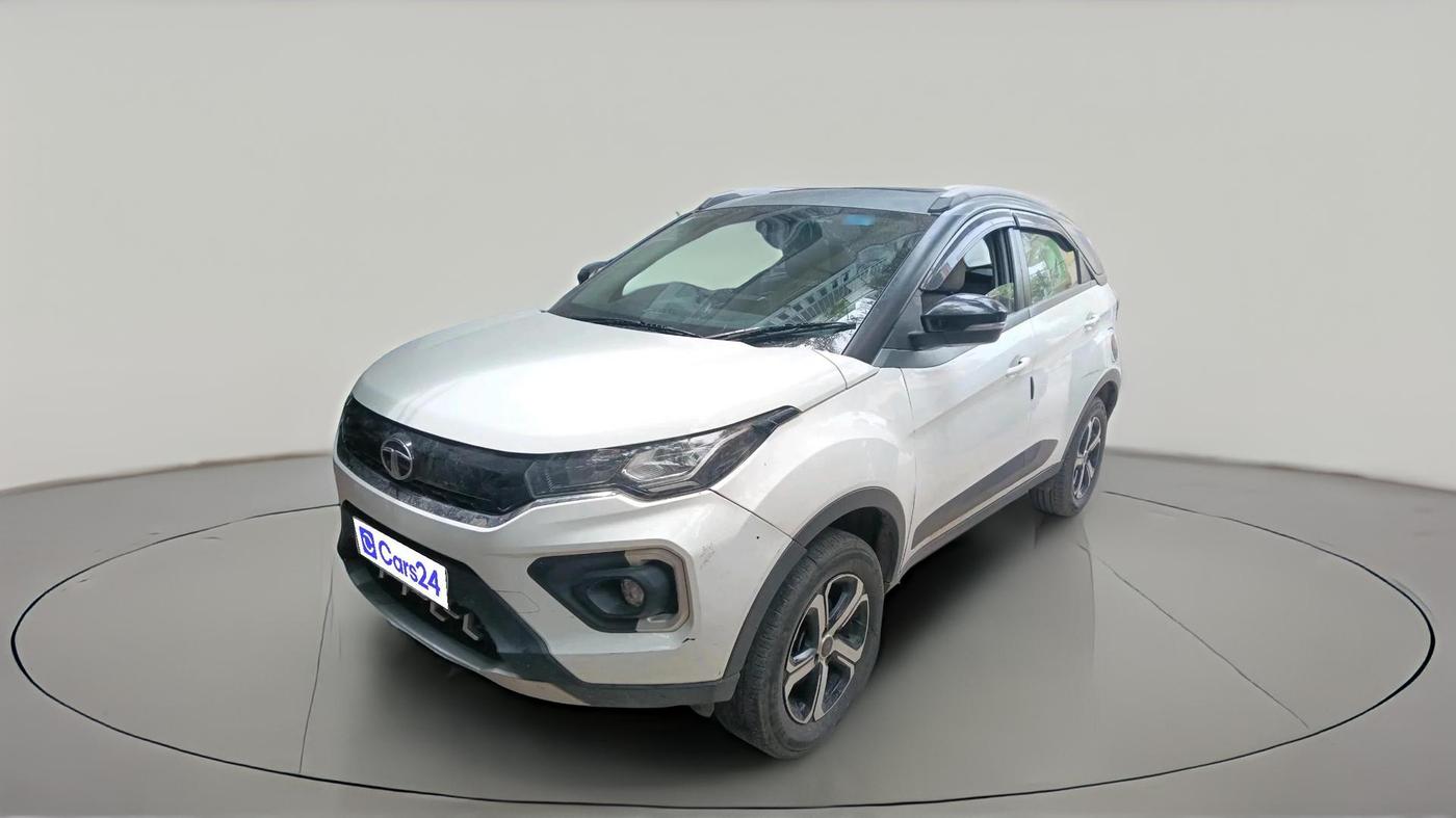 2023 Tata NEXON XZ PLUS LUXURY SUNROOF PETROL, Petrol, Manual, 30,966 km, exterior