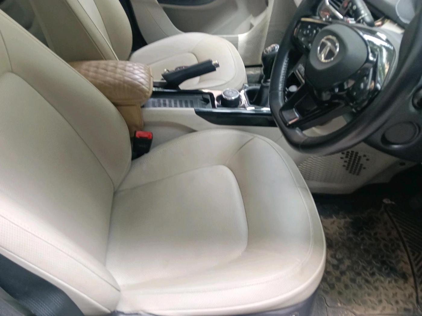 2023 Tata NEXON XZ PLUS LUXURY SUNROOF PETROL, Petrol, Manual, 30,966 km, interior