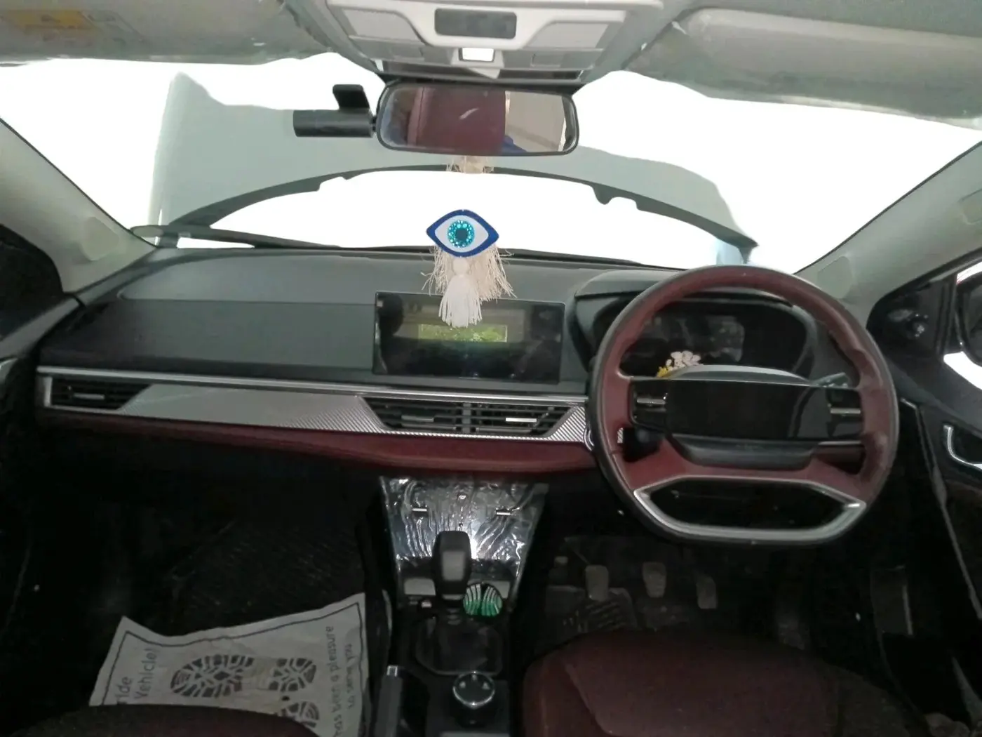 2025 Tata Curvv Accomplished S 1.2 Petrol 6MT, Petrol, Manual, 5,026 km, interior