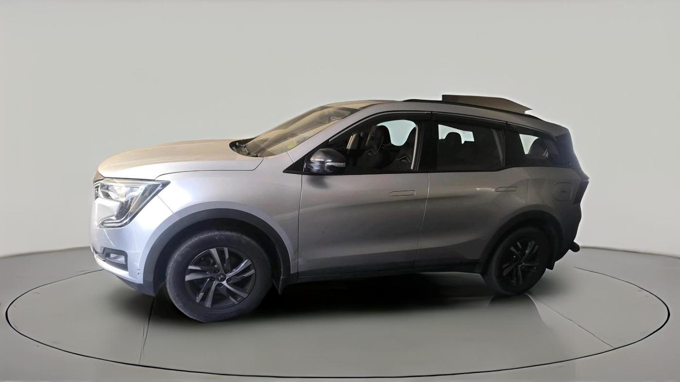 2021 Mahindra XUV700 AX 5 P MT 7 STR, Petrol, Manual, 55,055 km, exterior