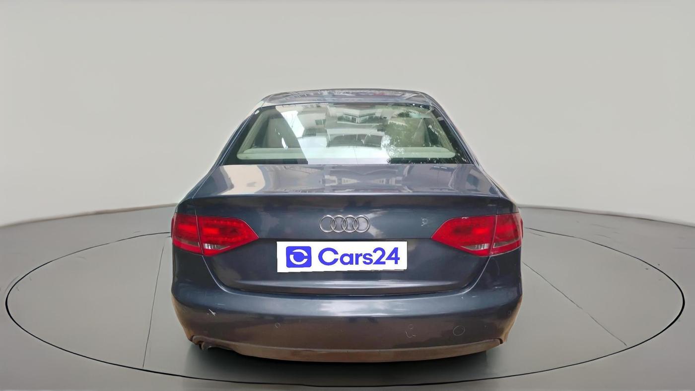 2010 Audi A4 2.0 TDI, Diesel, Automatic, 1,62,804 km, exterior