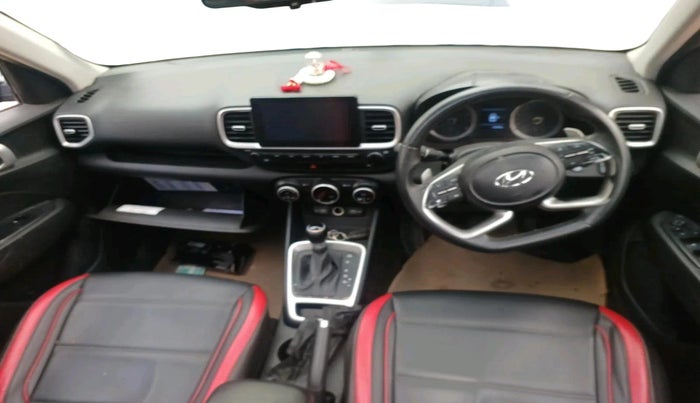 2022 Hyundai VENUE SX PLUS 1.0 TURBO DCT, Petrol, Automatic, 1,03,533 km, interior
