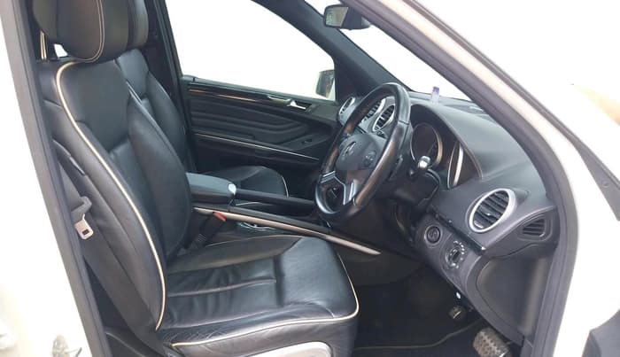 2011 Mercedes Benz Ml Class 350 CDI GRAND EDITION, Diesel, Automatic, 48,490 km, interior