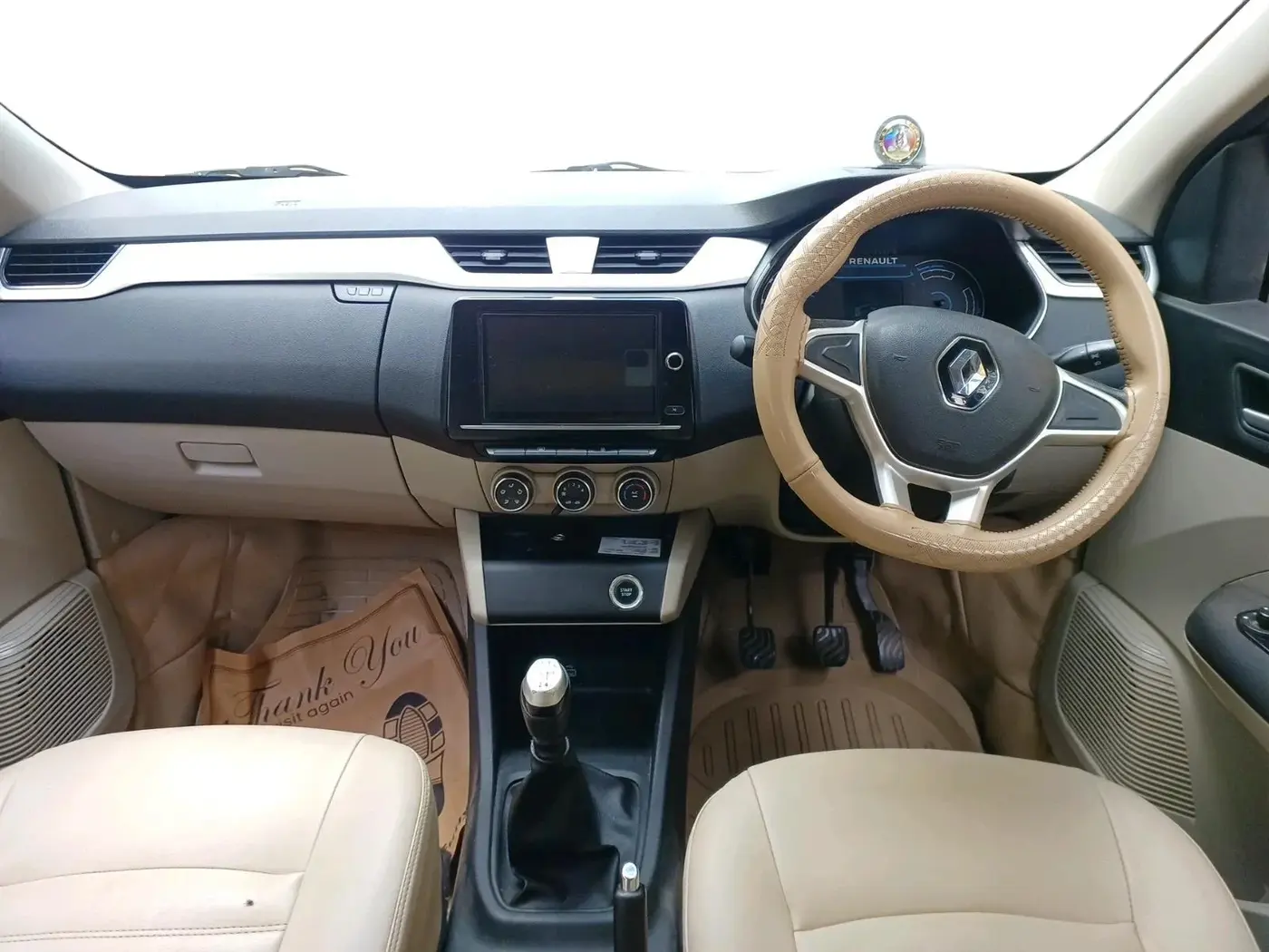 2020 Renault TRIBER RXZ, Petrol, Manual, 76,967 km, interior