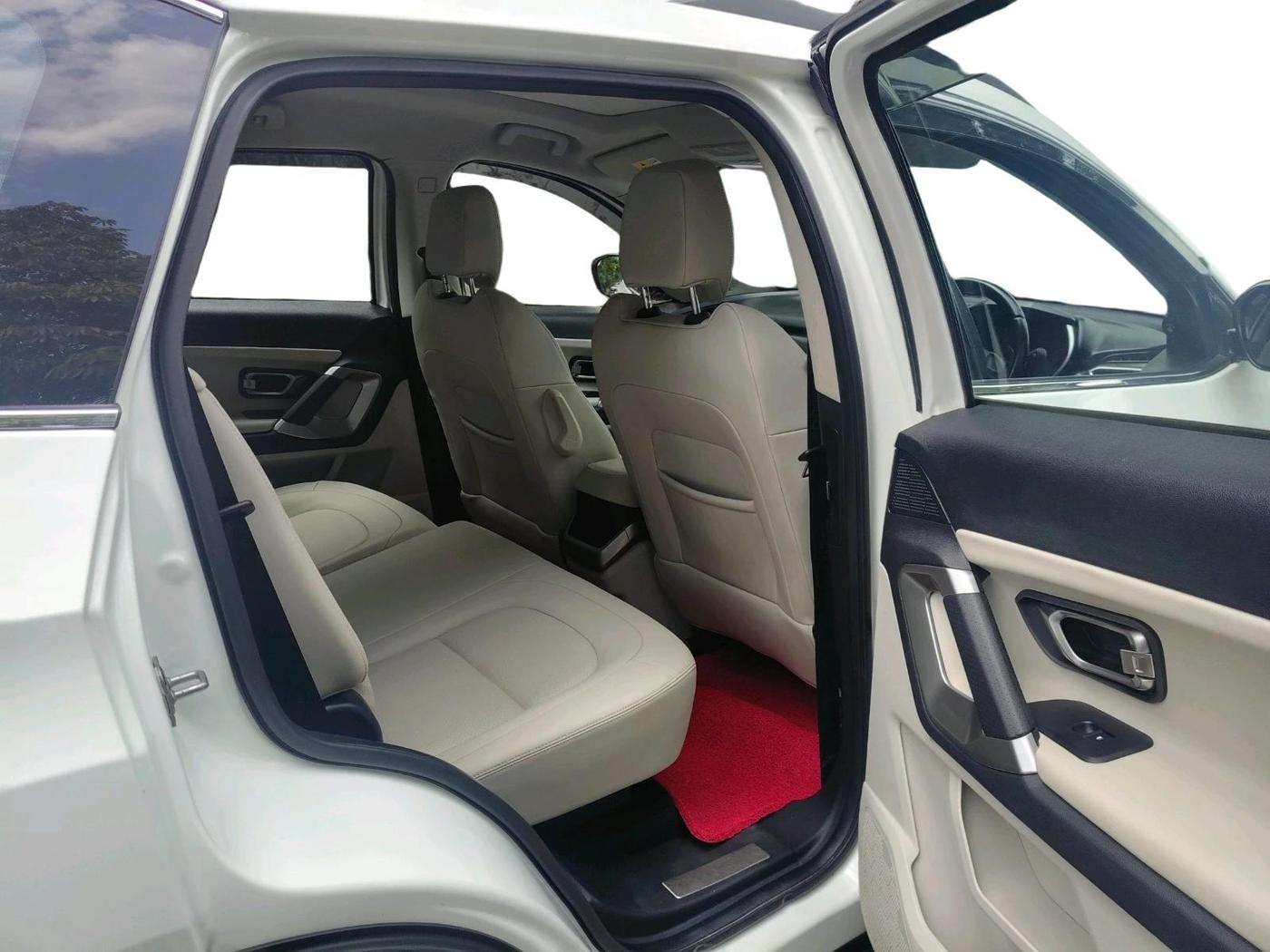 2021 Tata Safari XZA PLUS, Diesel, Automatic, 67,043 km, interior