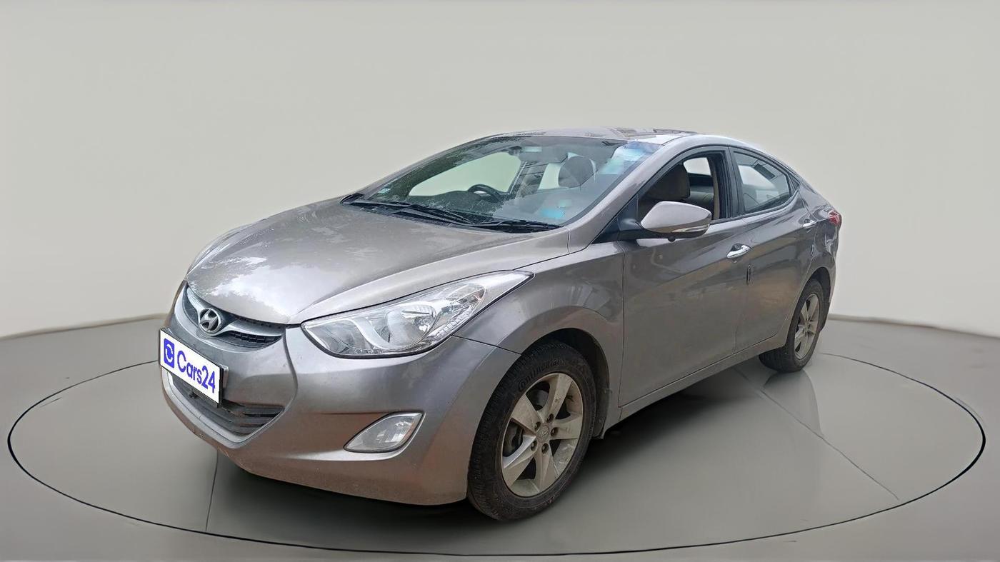 2013 Hyundai New Elantra 1.8 SX MT VTVT, Petrol, Manual, 1,25,718 km, exterior