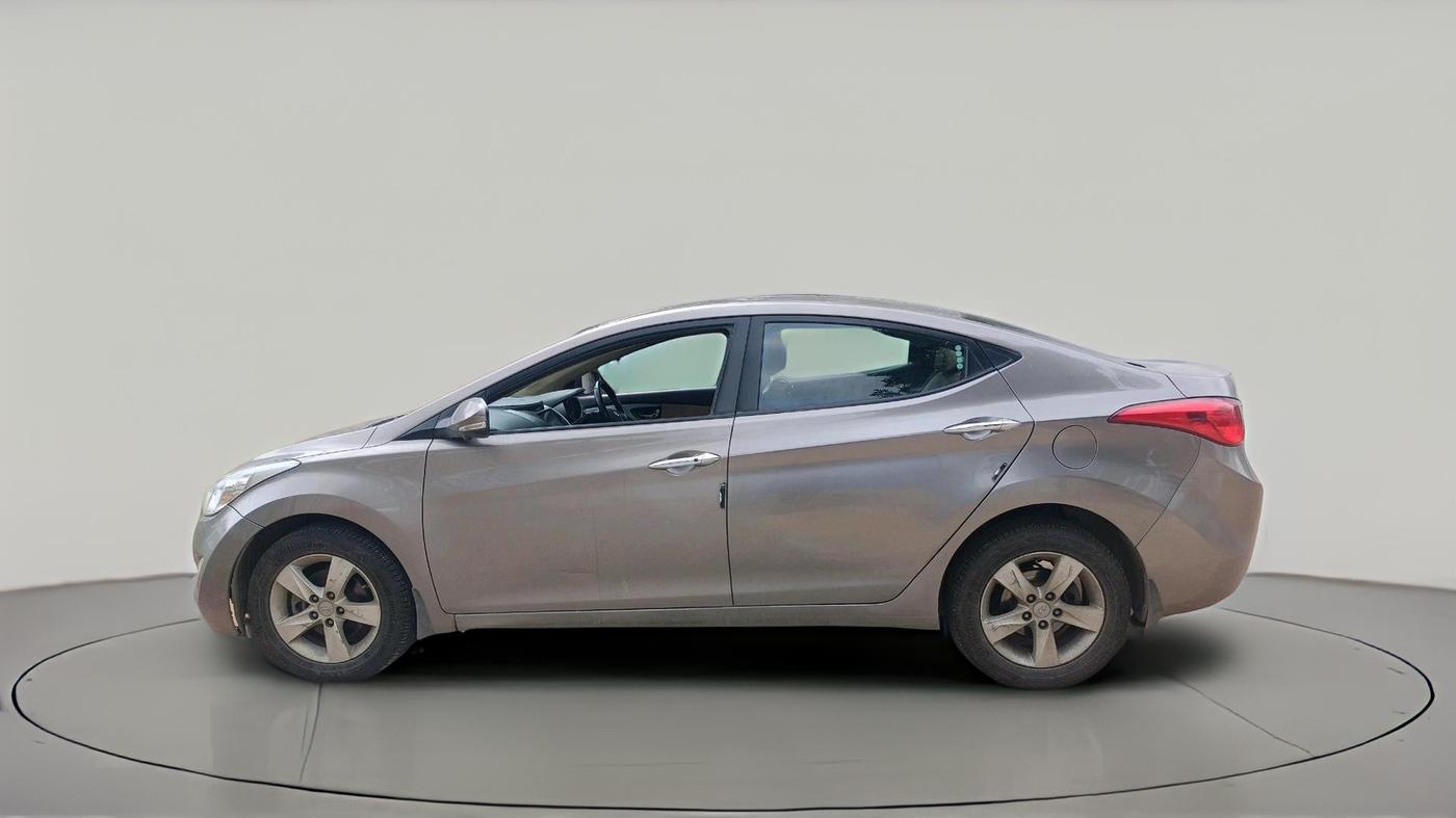 2013 Hyundai New Elantra 1.8 SX MT VTVT, Petrol, Manual, 1,25,718 km, exterior