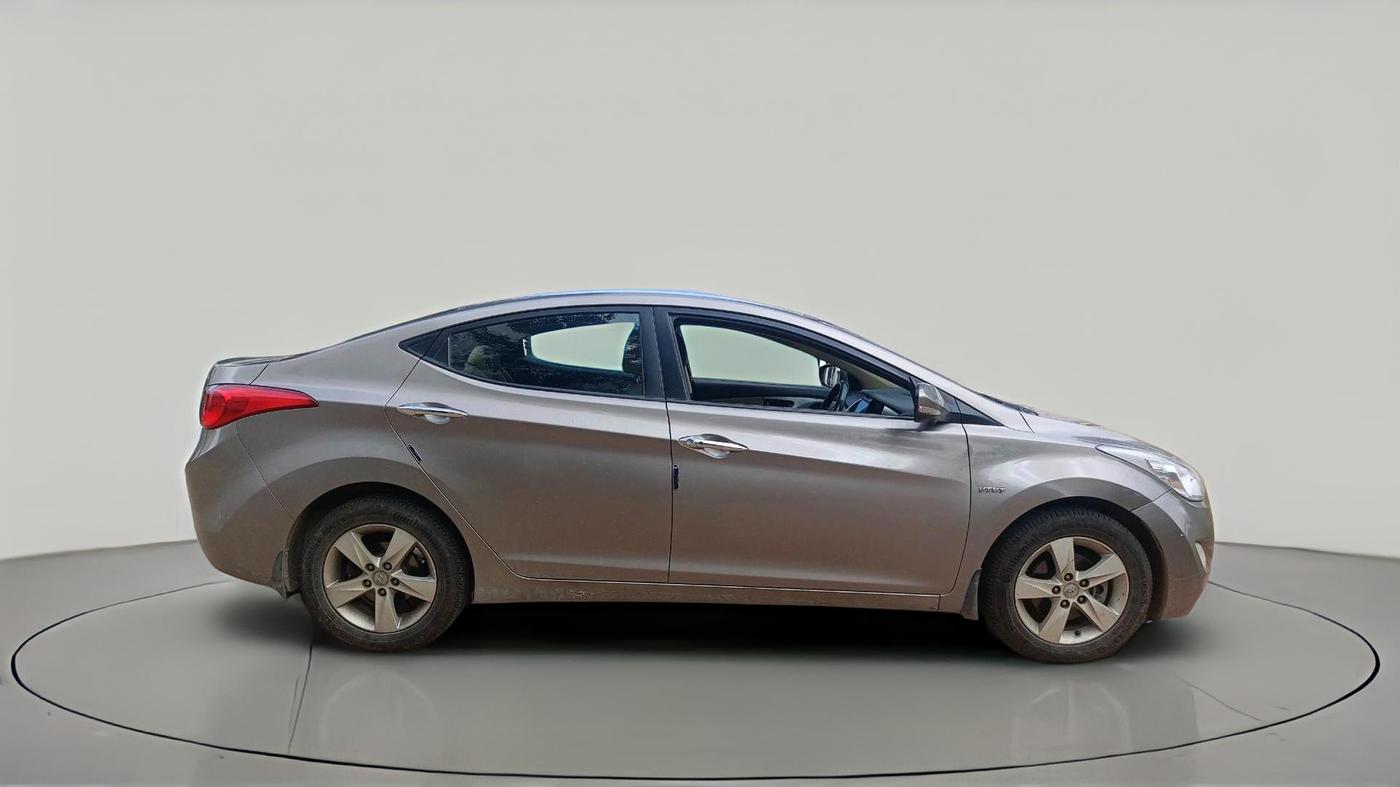 2013 Hyundai New Elantra 1.8 SX MT VTVT, Petrol, Manual, 1,25,718 km, exterior