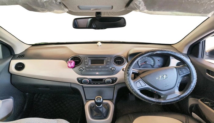 2014 Hyundai Xcent SX 1.2 (O), Petrol, Manual, 41,396 km, interior