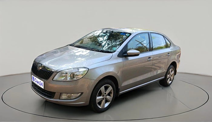 2015 Skoda Rapid 1.6 MPI STYLE PLUS, Petrol, Manual, 67,300 km, exterior