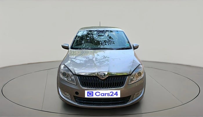 2015 Skoda Rapid 1.6 MPI STYLE PLUS, Petrol, Manual, 67,300 km, exterior