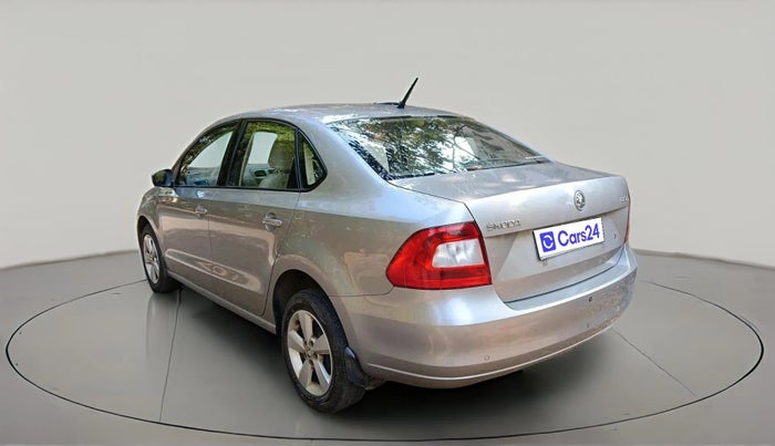 2015 Skoda Rapid 1.6 MPI STYLE PLUS, Petrol, Manual, 67,300 km, exterior