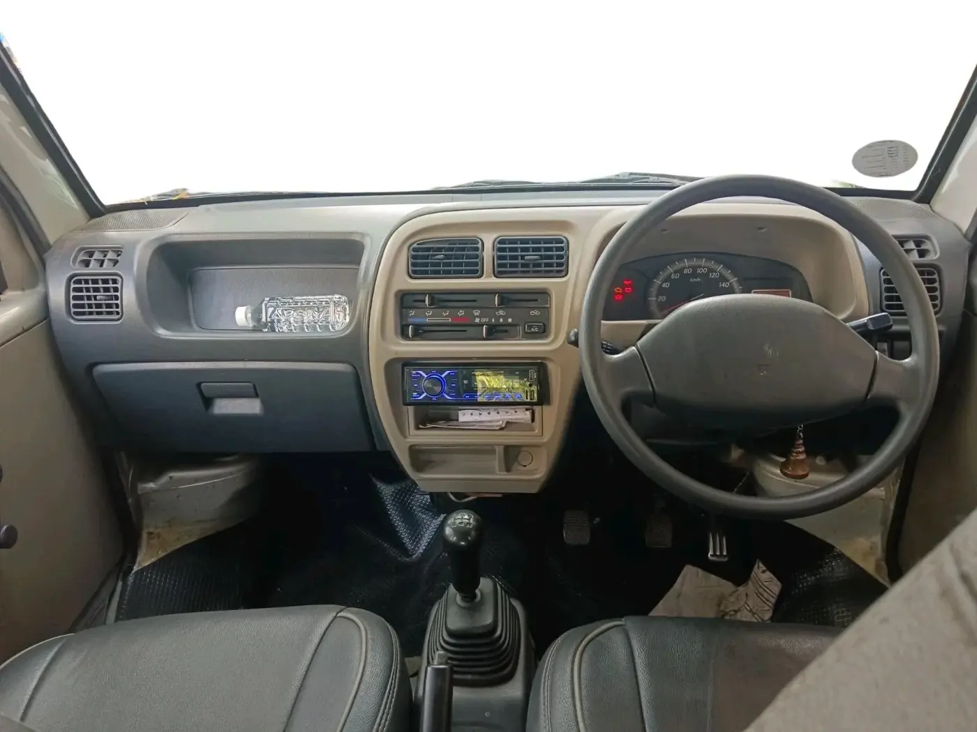 2010 Maruti Eeco 5 STR WITH A/C+HTR, Petrol, Manual, 89,867 km, interior