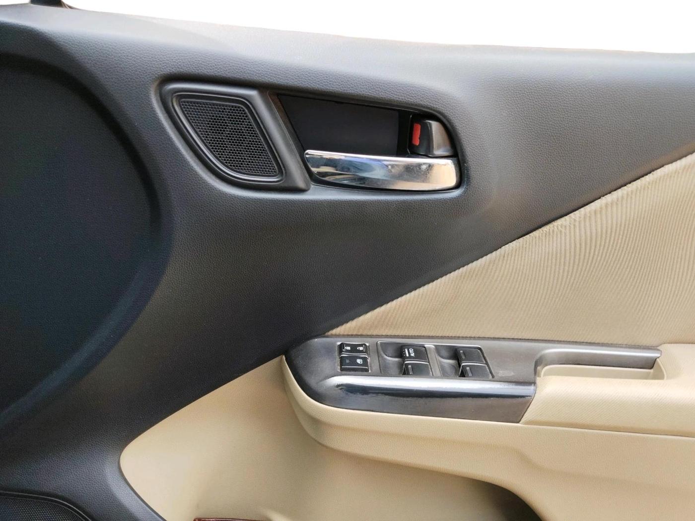 2014 Honda City 1.5L I-VTEC V MT, Petrol, Manual, 67,276 km, interior