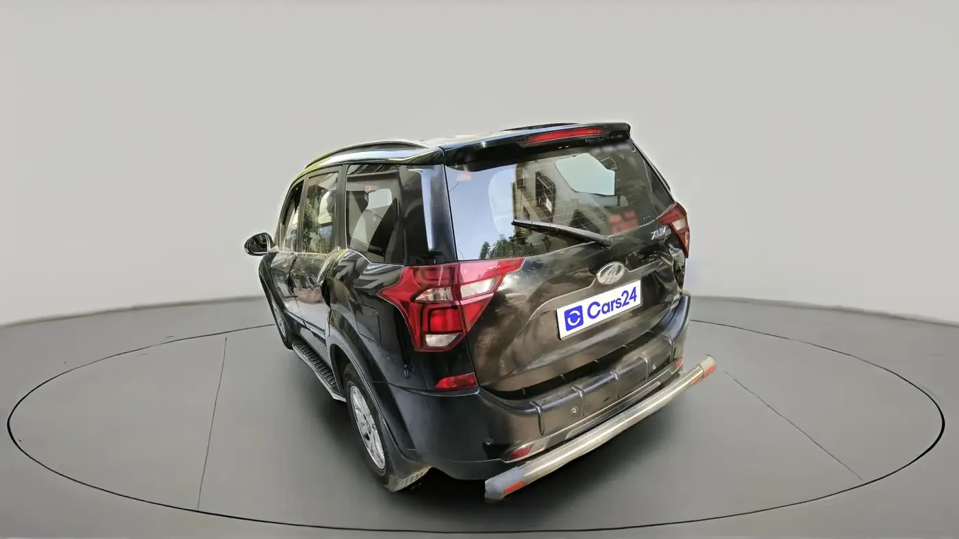 2019 Mahindra XUV500 W9 AT, Diesel, Automatic, 53,106 km, exterior