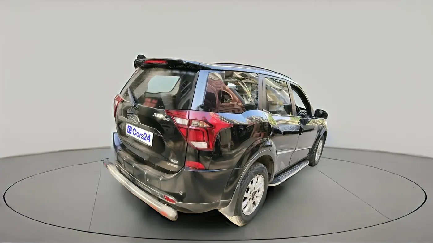 2019 Mahindra XUV500 W9 AT, Diesel, Automatic, 53,106 km, exterior