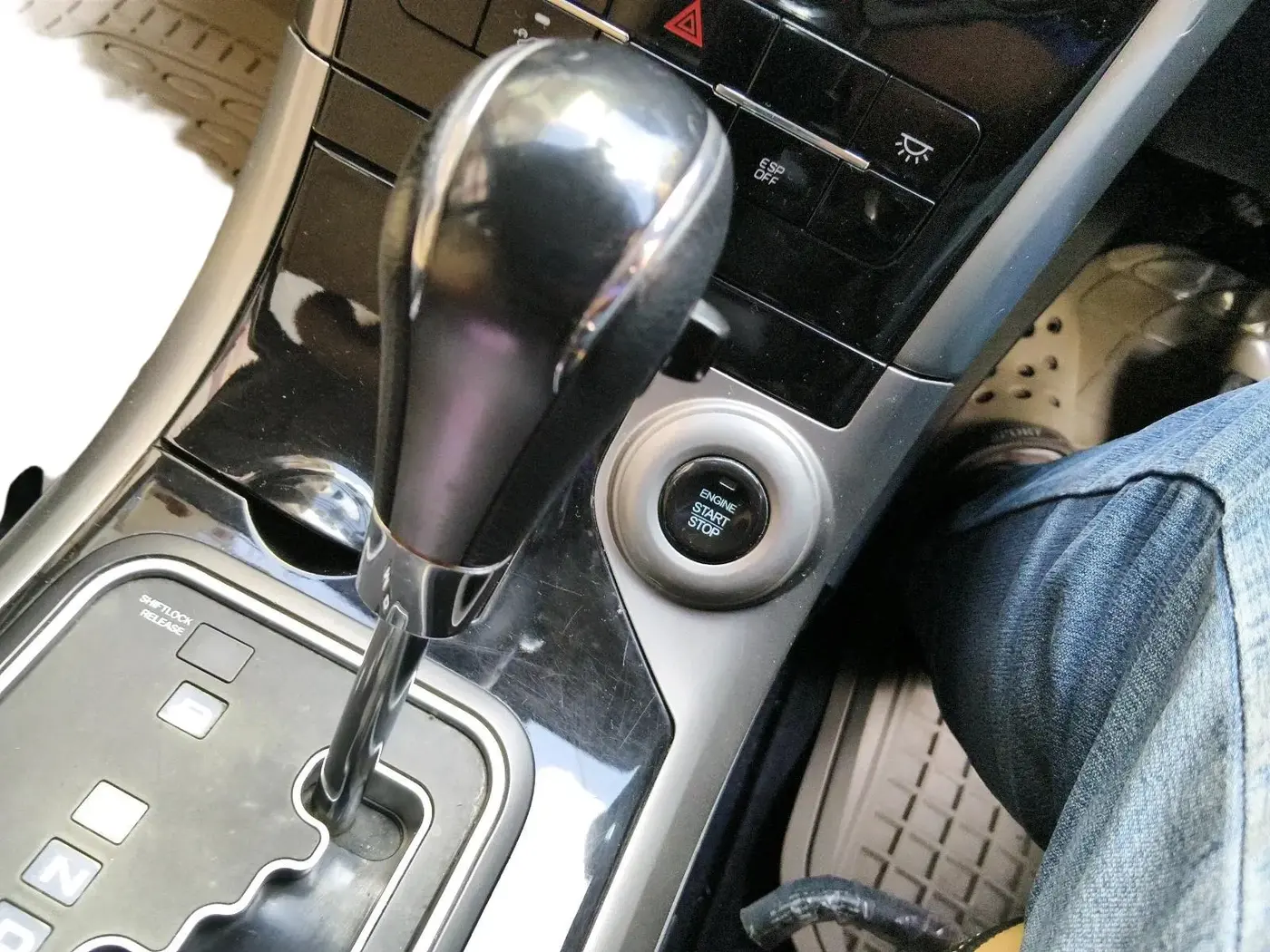 2019 Mahindra XUV500 W9 AT, Diesel, Automatic, 53,106 km, interior