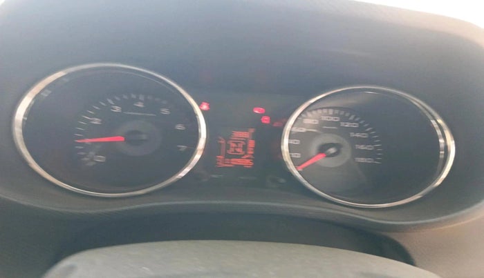 2017 Mahindra TUV300 T8, Diesel, Manual, 1,10,935 km, interior