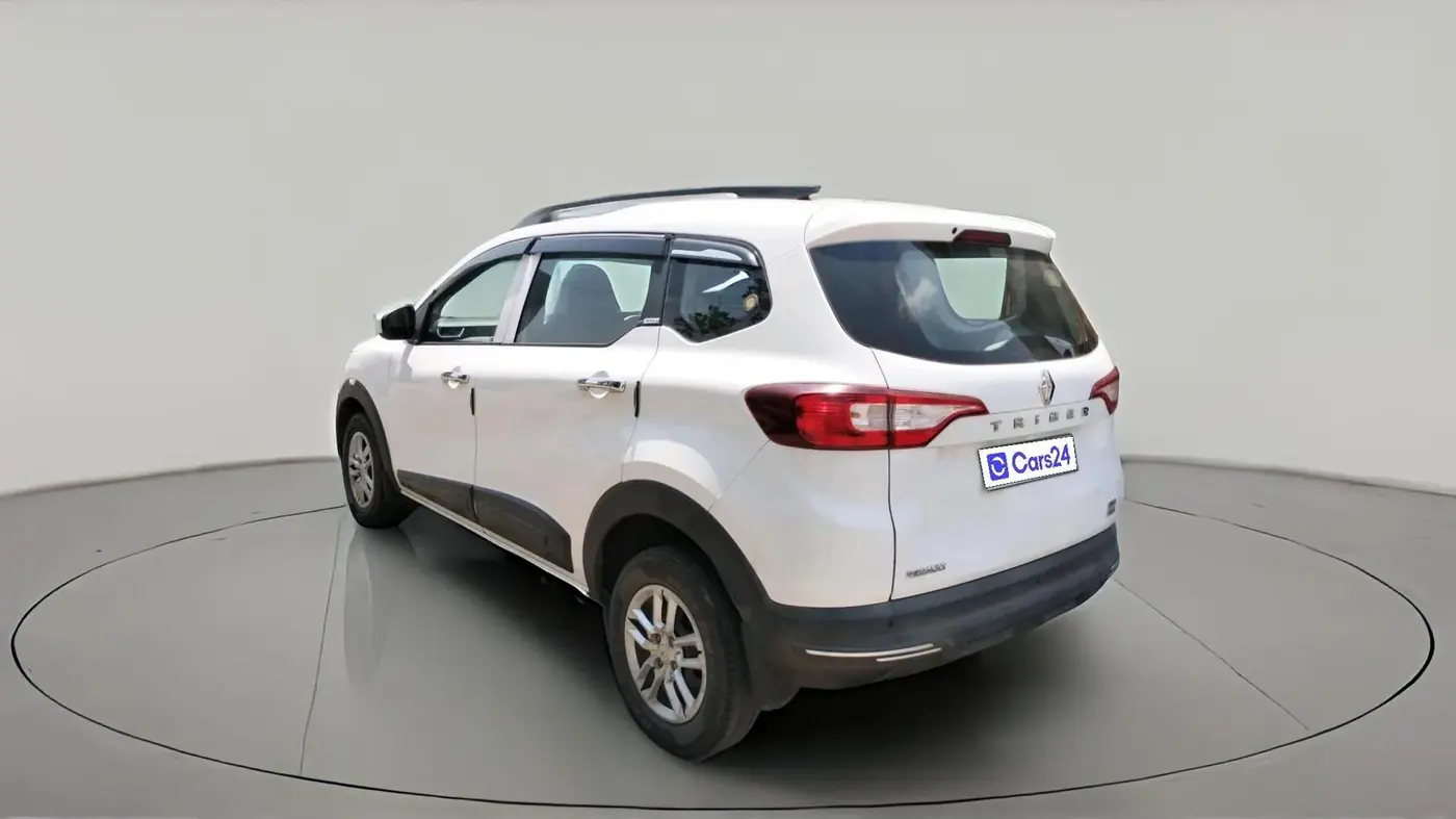 2020 Renault TRIBER RXL AMT, Petrol, Automatic, 33,995 km, exterior
