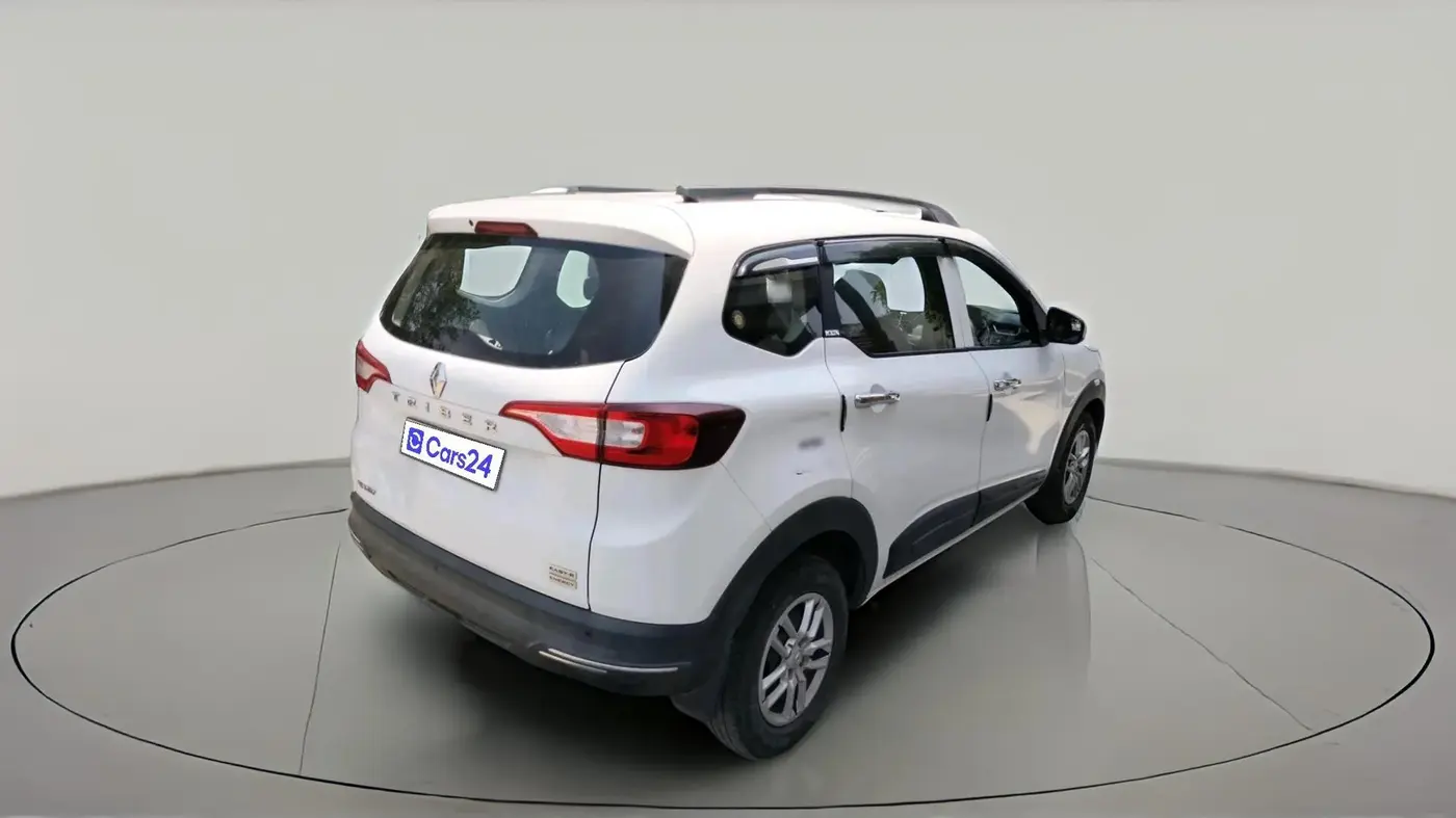 2020 Renault TRIBER RXL AMT, Petrol, Automatic, 33,995 km, exterior