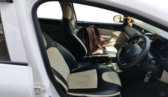 2020 Renault TRIBER RXL AMT, Petrol, Automatic, 33,995 km, interior