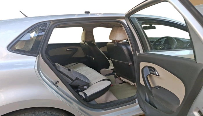 2010 Volkswagen Polo HIGHLINE1.2L, Petrol, Manual, 90,751 km, interior