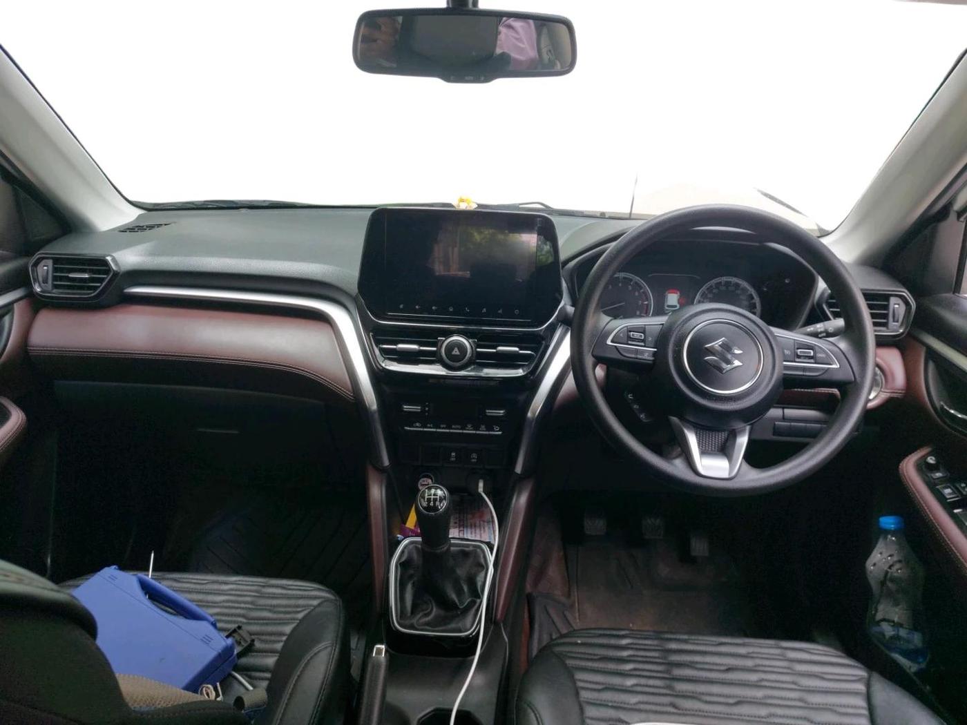 2024 Maruti Grand Vitara ZETA SMART HYBRID, Petrol, Manual, 13,754 km, interior