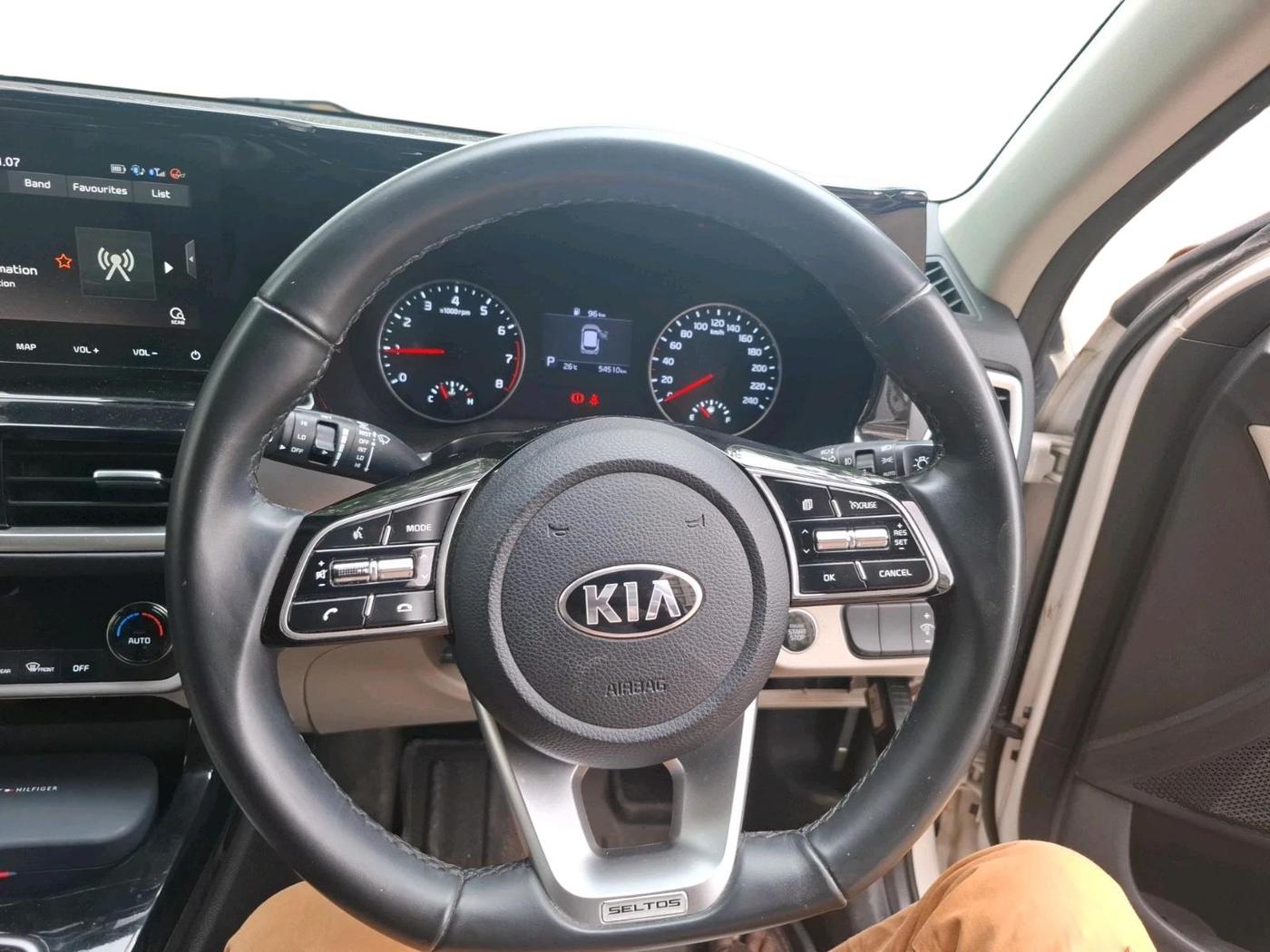2020 KIA SELTOS HTX IVT 1.5 PETROL, Petrol, Automatic, 54,510 km, interior