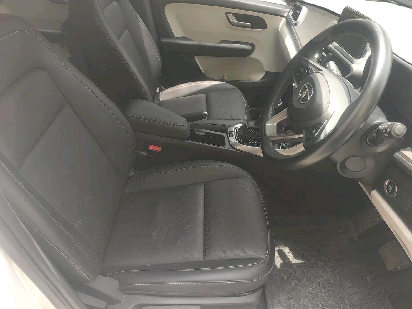 2022 Tata ALTROZ XZA PLUS, Petrol, Automatic, 15,826 km, interior