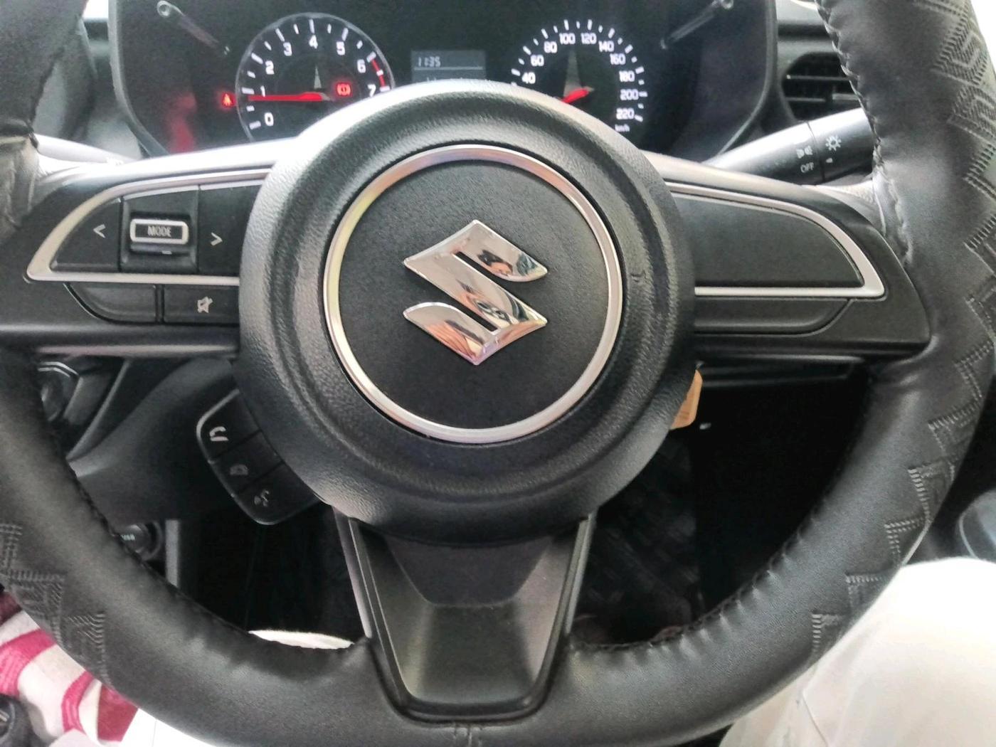 2024 Maruti Swift VXi, Petrol, Manual, 14,985 km, interior