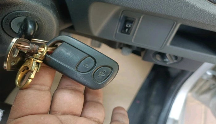 2012 Toyota Etios Liva G, Petrol, Manual, 76,837 km, interior