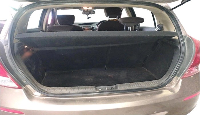 2013 Hyundai i20 ASTA 1.4 CRDI, Diesel, Manual, 1,52,000 km, exterior