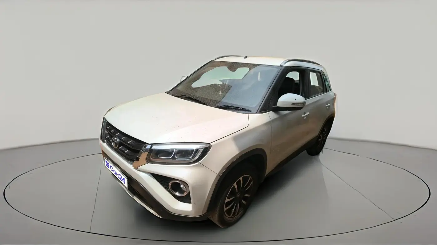 2021 Toyota URBAN CRUISER PREMIUM GRADE MT, Petrol, Manual, 1,01,792 km, exterior