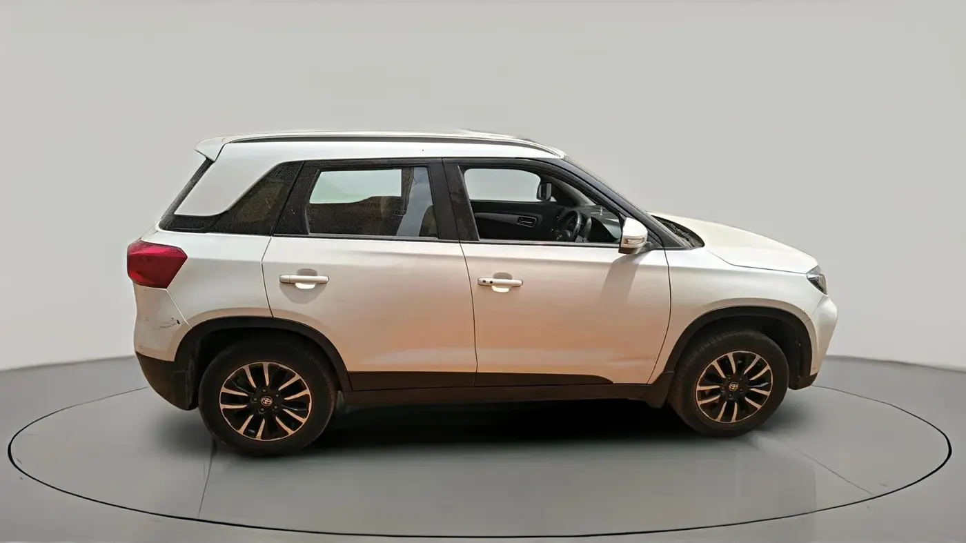 2021 Toyota URBAN CRUISER PREMIUM GRADE MT, Petrol, Manual, 1,01,792 km, exterior