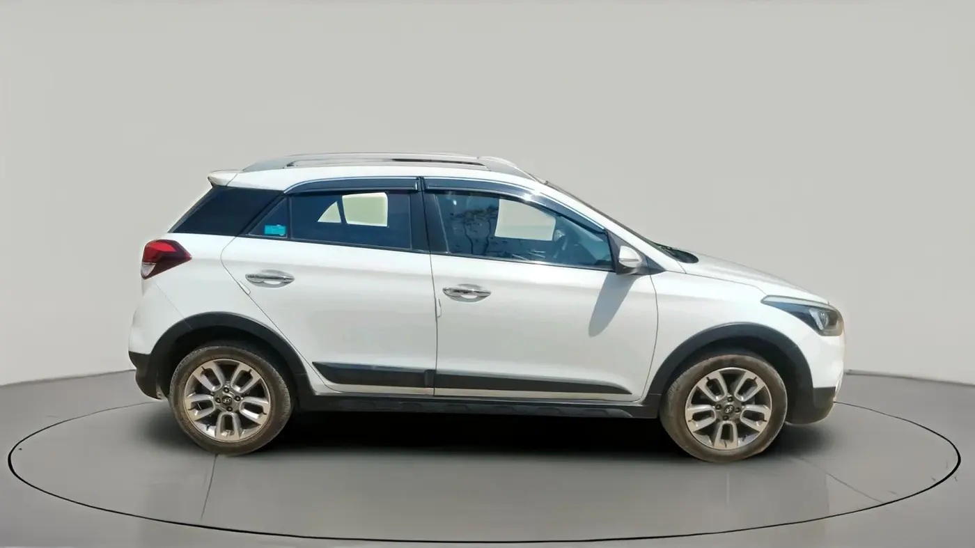2015 Hyundai i20 Active 1.4 SX, Diesel, Manual, 92,521 km, exterior