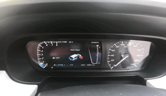 2023 Tata PUNCH CREATIVE  MT, Petrol, Manual, 15,907 km, interior