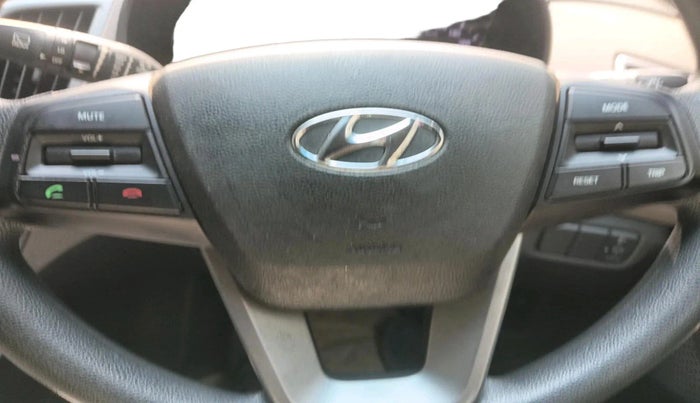 2015 Hyundai Creta SX PLUS AT 1.6 DIESEL, Diesel, Automatic, 74,324 km, interior