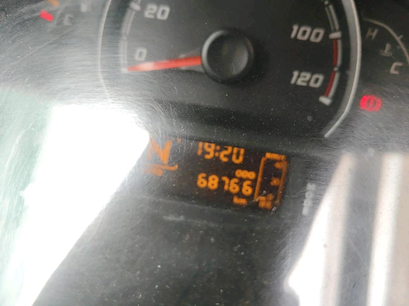 2015 Tata Nano TWIST XTA, Petrol, Automatic, 68,766 km, interior