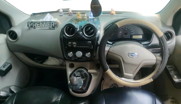 2015 Datsun Go A, Petrol, Manual, 91,718 km, interior