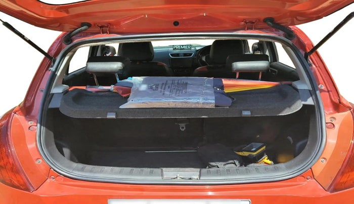 2014 Maruti Swift VDI, Diesel, Manual, 1,84,662 km, exterior