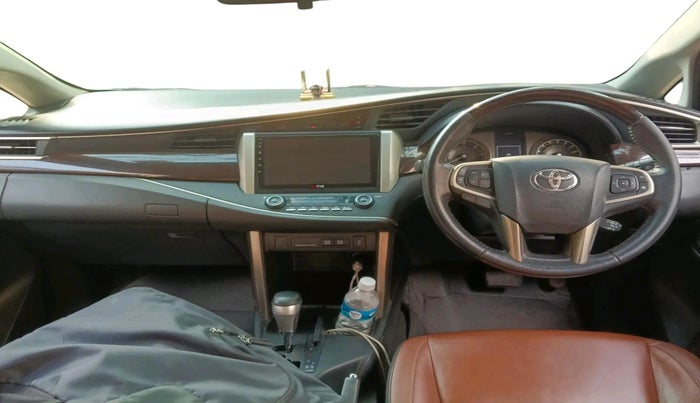 2017 Toyota Innova Crysta 2.8 ZX AT 7 STR, Diesel, Automatic, 1,10,691 km, interior