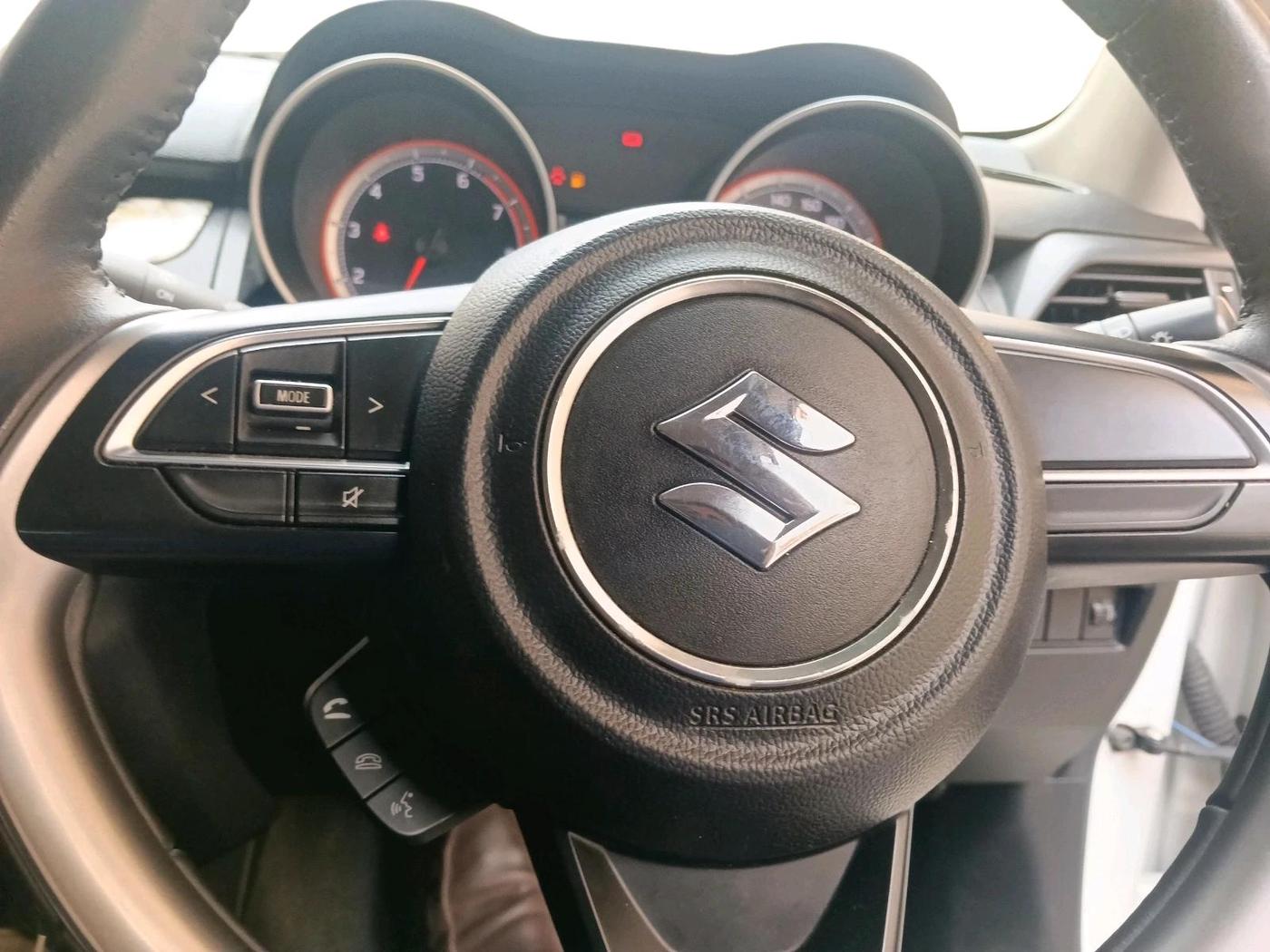 2021 Maruti Swift ZXI, Petrol, Manual, 53,154 km, interior