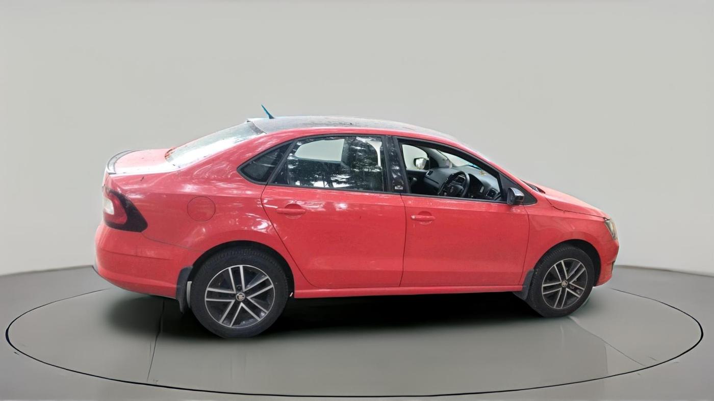 2019 Skoda Rapid STYLE 1.6 MPI, Petrol, Manual, 35,167 km, exterior