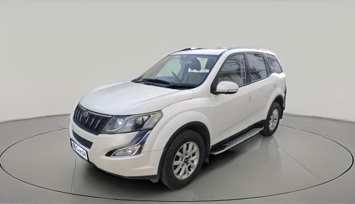 2017 Mahindra XUV500 W8, Diesel, Manual, 1,90,219 km, exterior